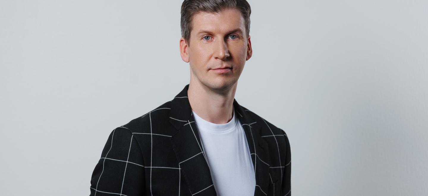 Martin Tulit ESTDEV